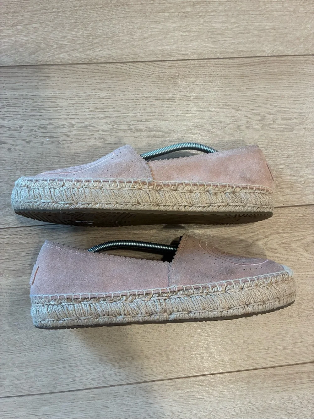 Ugg Women’s Heidi Perforated Espadrille Loafer Suede Pink Size 10